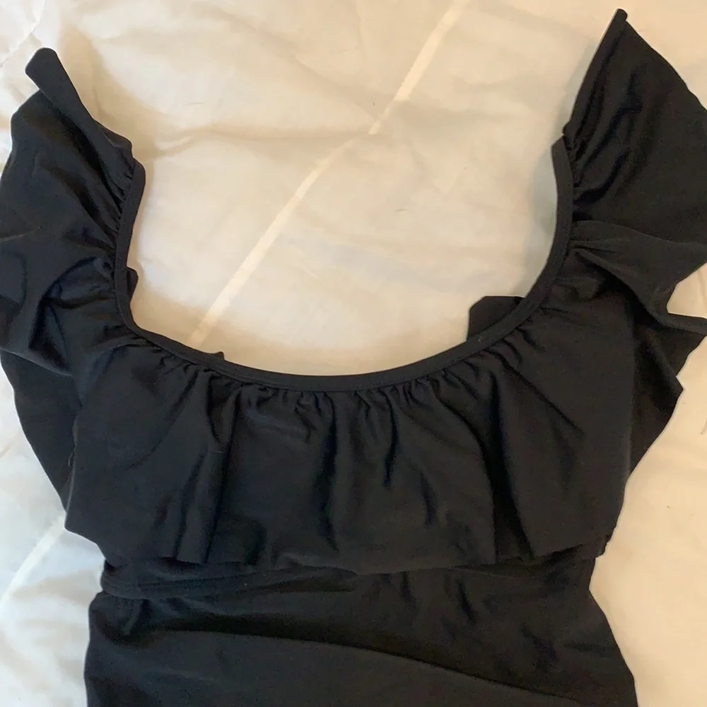 O Rageous Black one piece bathing suit size Medium Ruffle Strap